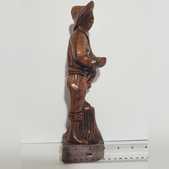 Vintage Exquisite Wood Handcarved Sculpture of a Cowboy with a Harmonica - Picture 10 of 10